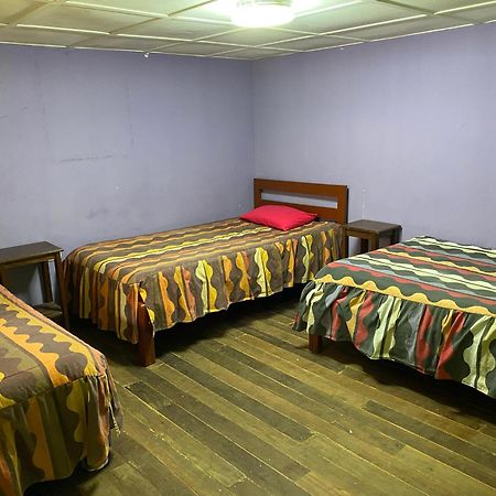 הוסטל Aventura Chachapoyas Backpackers מראה חיצוני תמונה
