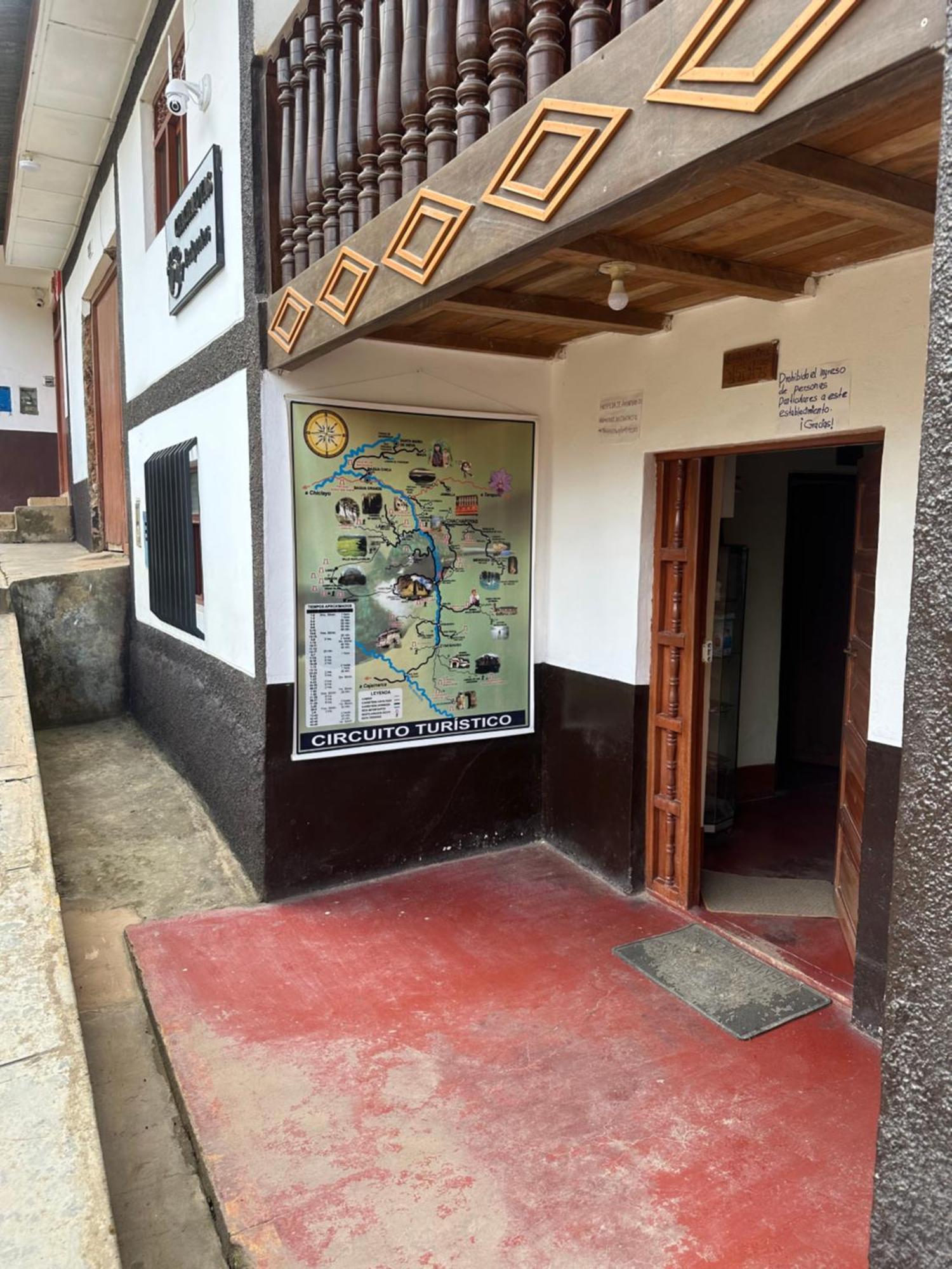 הוסטל Aventura Chachapoyas Backpackers מראה חיצוני תמונה
