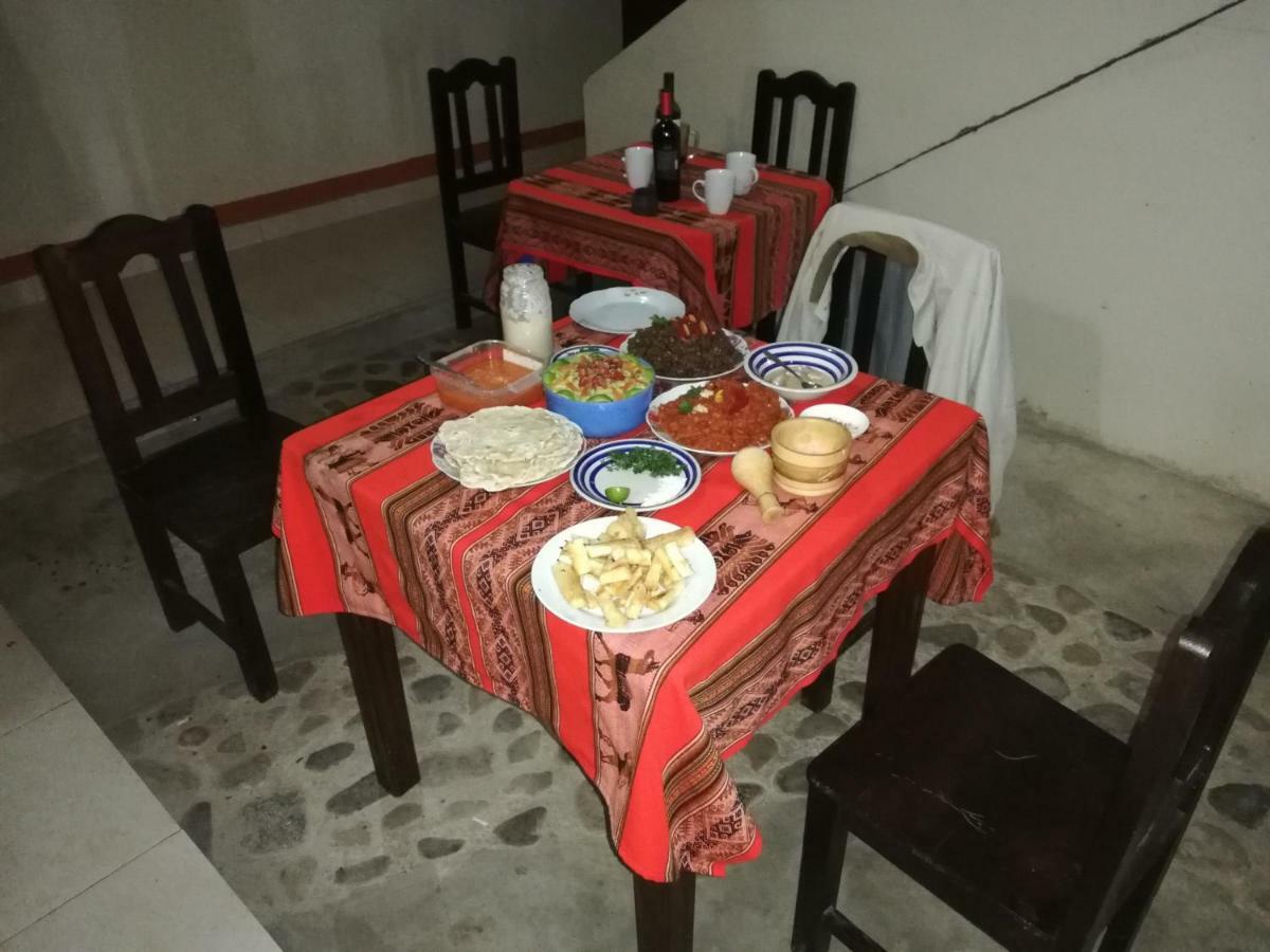 הוסטל Aventura Chachapoyas Backpackers מראה חיצוני תמונה
